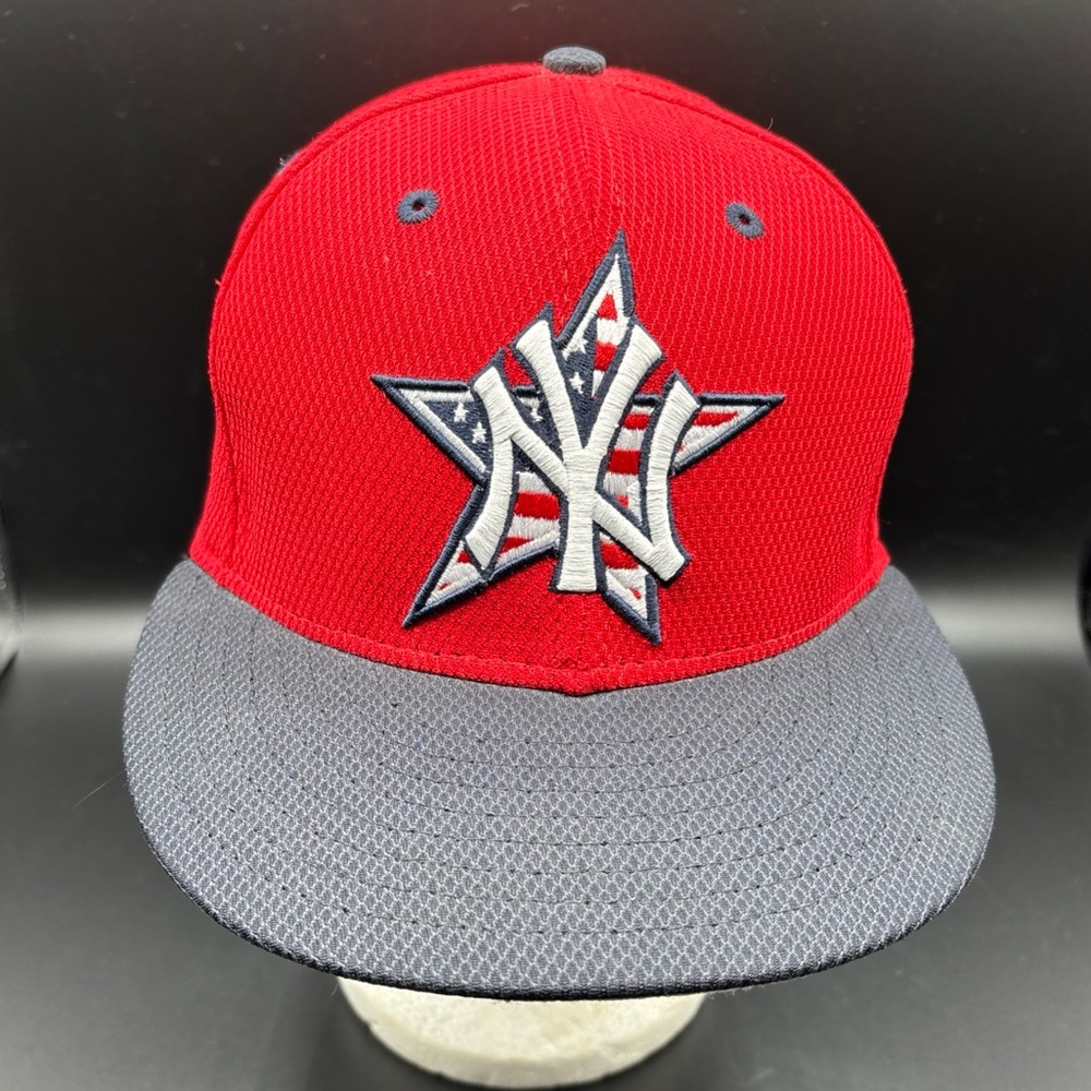 New York Yankee fitted 7 3/8 red white and blue 59fifty hat